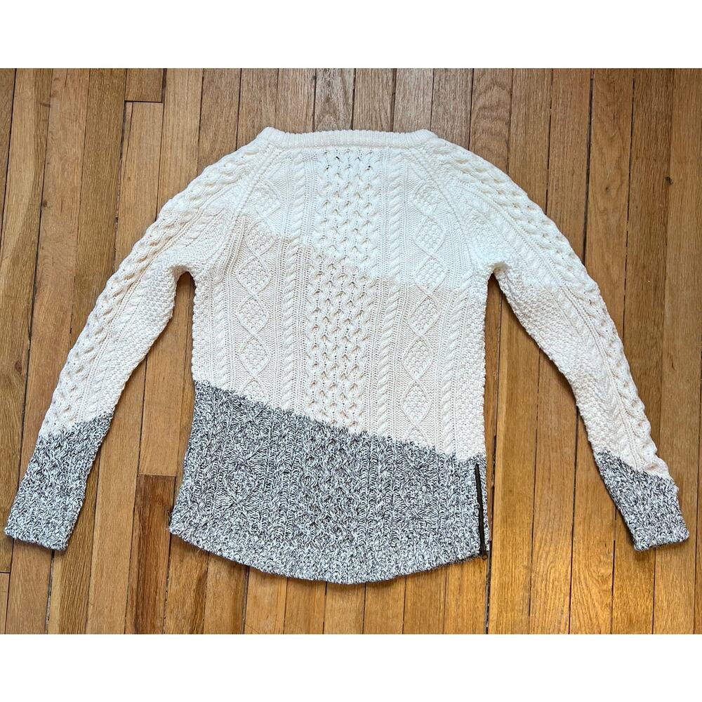 L.L. Bean Signature Fisherman Sweater Cable Knit Side Zippers Tri Color Size XXS - Picture 2 of 13